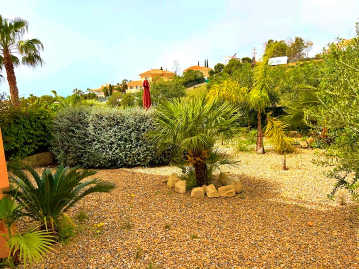 Apartment Sea View With Garden Mojon Hills