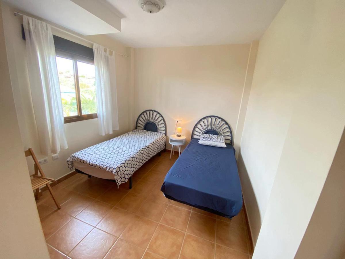 Sea View With Garden Mojon Hills Apartment